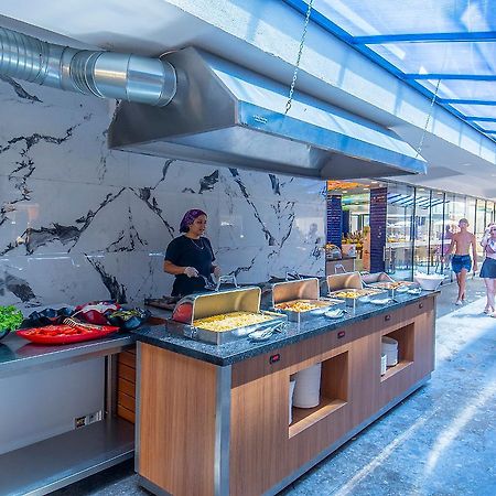 Relax Beach Hotel 阿拉尼亚 外观 照片
